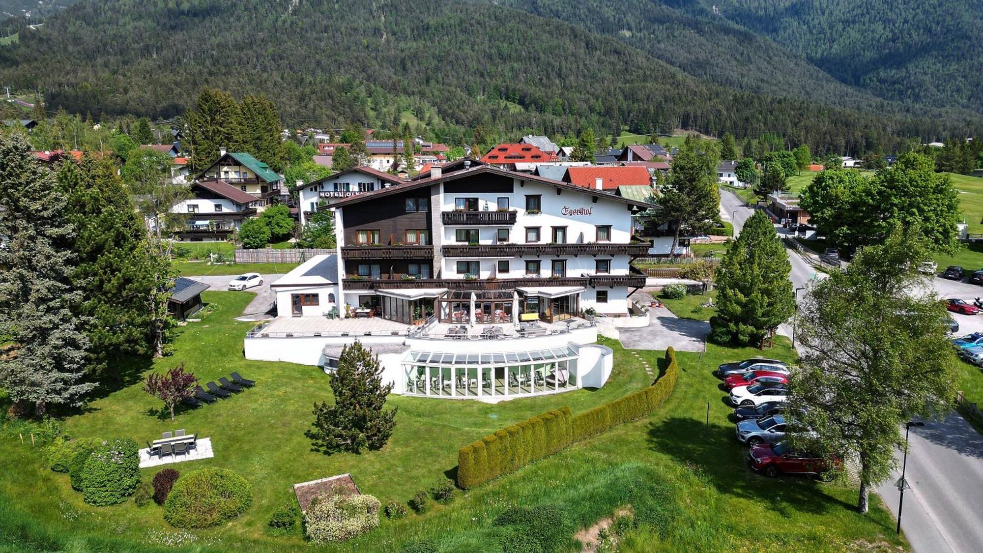 Hotel Egerthof Seefeld in Tirol Eksteriør billede